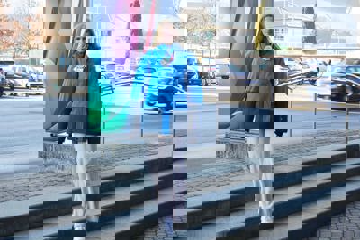 84A746c5 6453 403F B84b 888E6a3225b1